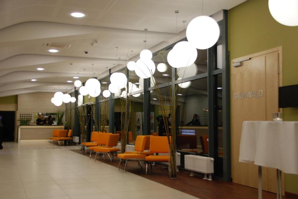 Hotel Poznanski A2 Luboń Exteriör bild